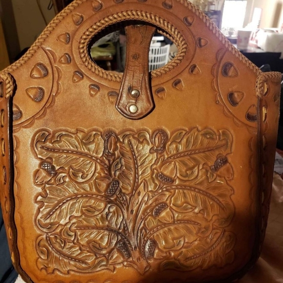 Handbag - Picture 4 of 4